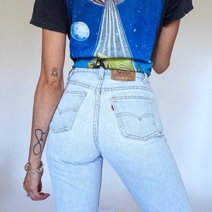 Vintage 550 Levi’s Jeans size 23/24